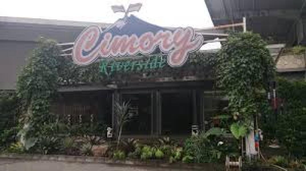 Cimory Dairy Shop Puncak I