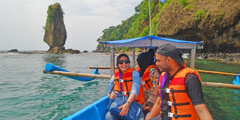 Pantai Timur Pangandaran