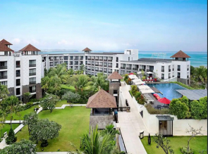 Pullman Bali Legian Beach Hotel and Resort 